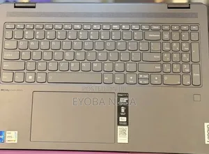 New Laptop Lenovo Yoga 7i 16GB Intel Core i7 SSD 512GB