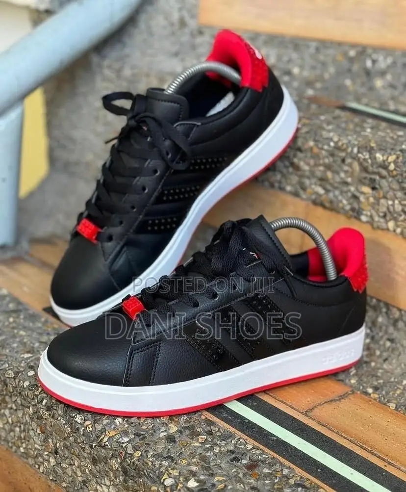 Adidas Unisex