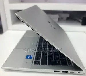New Laptop HP 630 16GB Intel Core i5 SSD 512GB