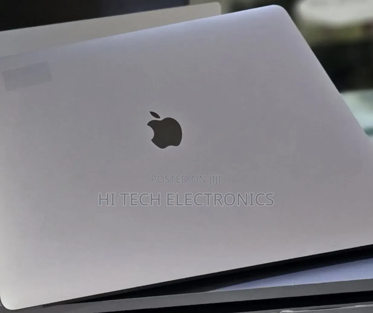 New Laptop Apple MacBook Pro 2017 16GB Intel Core i7 SSD 512GB
