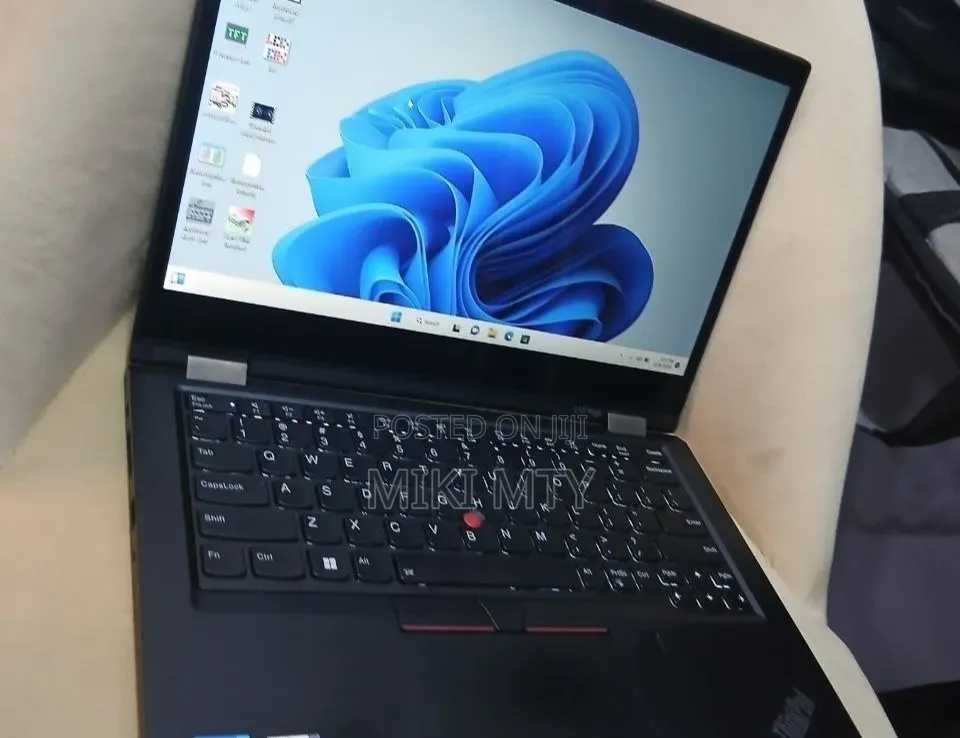 New Laptop Lenovo ThinkPad Yoga 16GB Intel Core i5 SSD 512GB