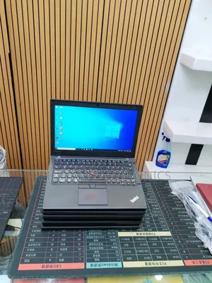 New Laptop Lenovo ThinkPad X260 8GB Intel Core i5 SSD 256GB
