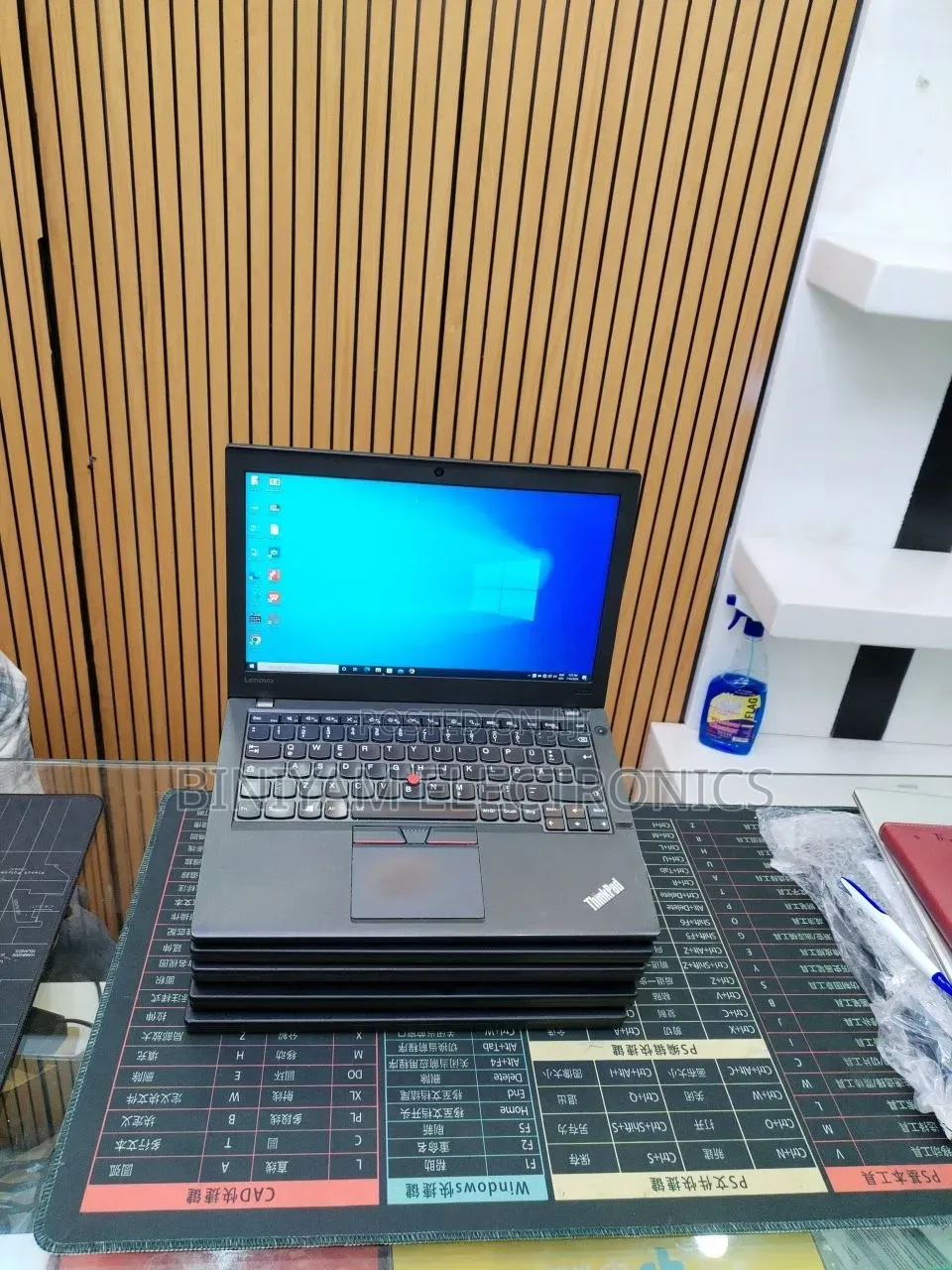 New Laptop Lenovo ThinkPad X260 8GB Intel Core i5 SSD 256GB