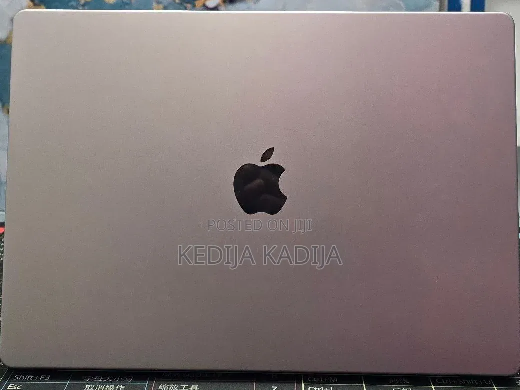 New Laptop Apple MacBook Pro 2021 M1 32GB Apple M1 Pro SSD 512GB