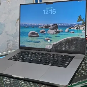 New Laptop Apple MacBook Pro 2021 M1 32GB Apple M1 Pro SSD 512GB