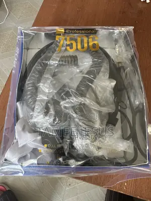 Sony MDR-7506 Professional Headphones