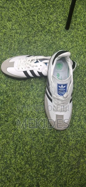 Adidas Samba