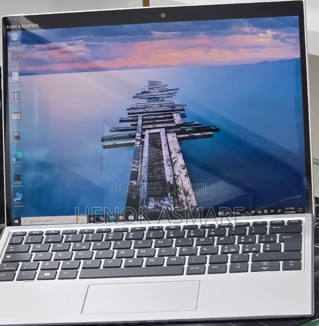 New Laptop HP Elite X2 G8 16GB Intel Core i7 SSD 512GB