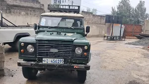 Land Rover Defender 1979 Green