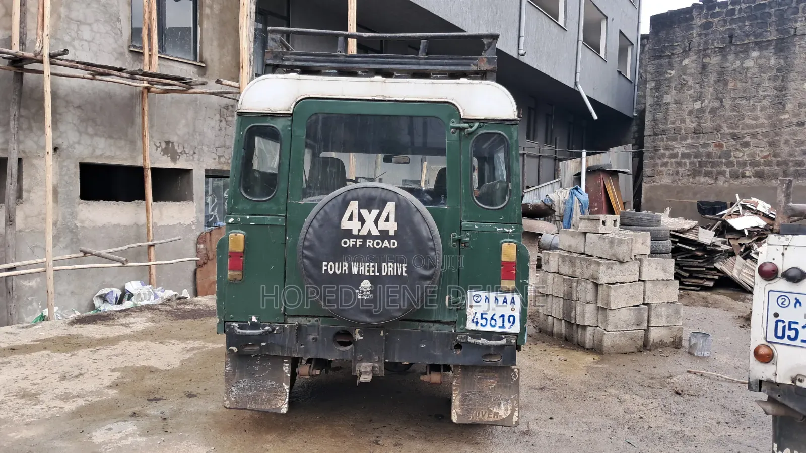 Land Rover Defender 1979 Green