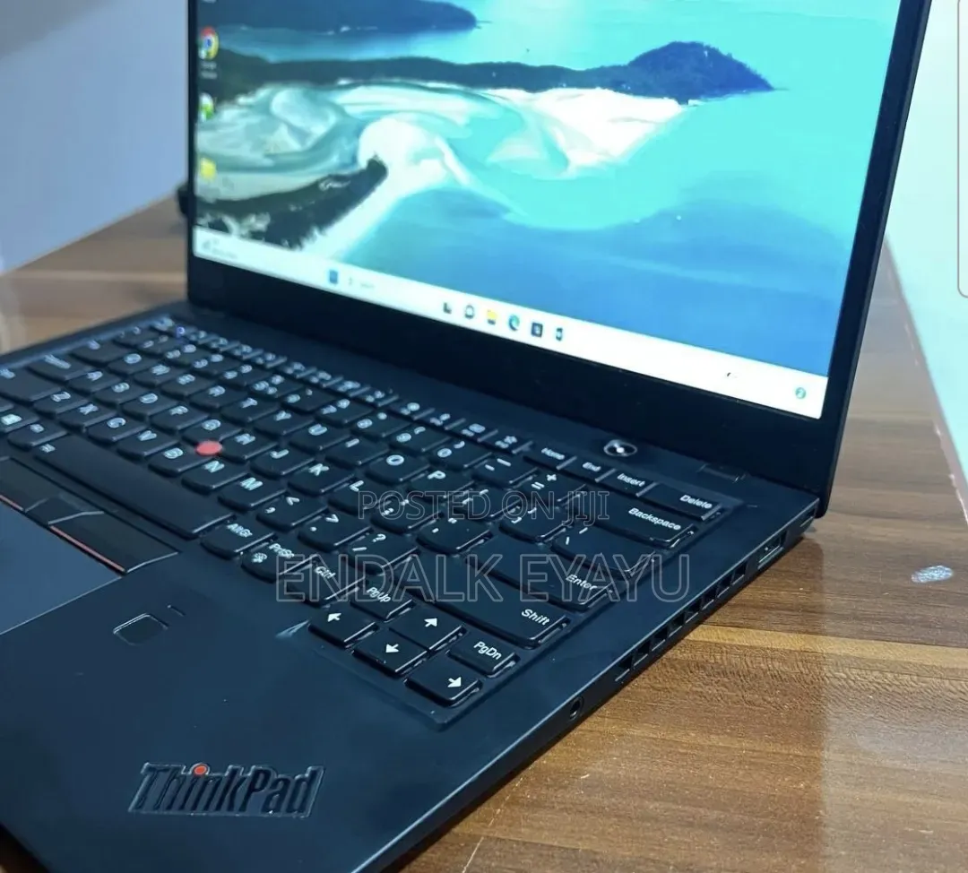 New Laptop Lenovo ThinkPad X1 Carbon 16GB Intel Core i5 SSD 512GB