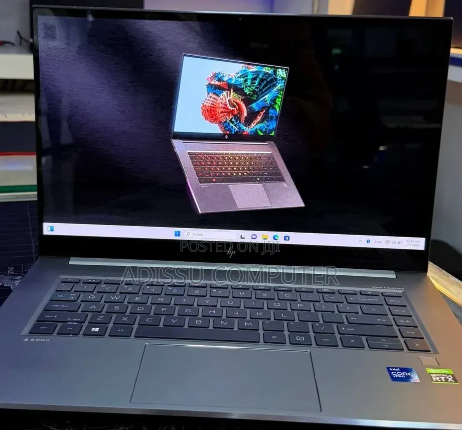 New Laptop HP Zbook Studio G7 32GB Intel Core i7 SSD 1T