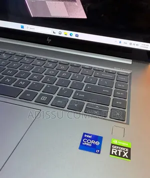 New Laptop HP Zbook Studio G7 32GB Intel Core i7 SSD 1T