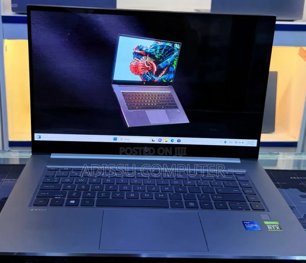 New Laptop HP Zbook Studio G7 32GB Intel Core i7 SSD 1T