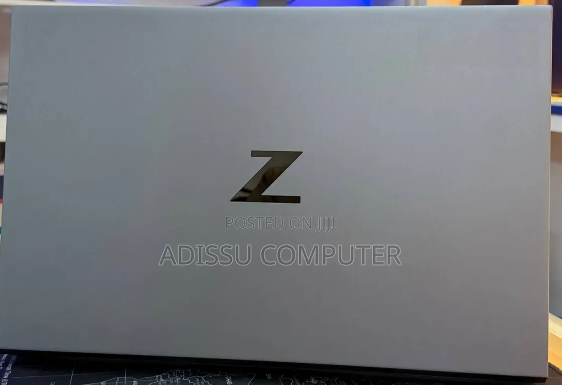 New Laptop HP Zbook Studio G7 32GB Intel Core i7 SSD 1T