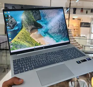 New Laptop HP Pavilion 15 16GB Intel Core Ultra 7 SSD 1T
