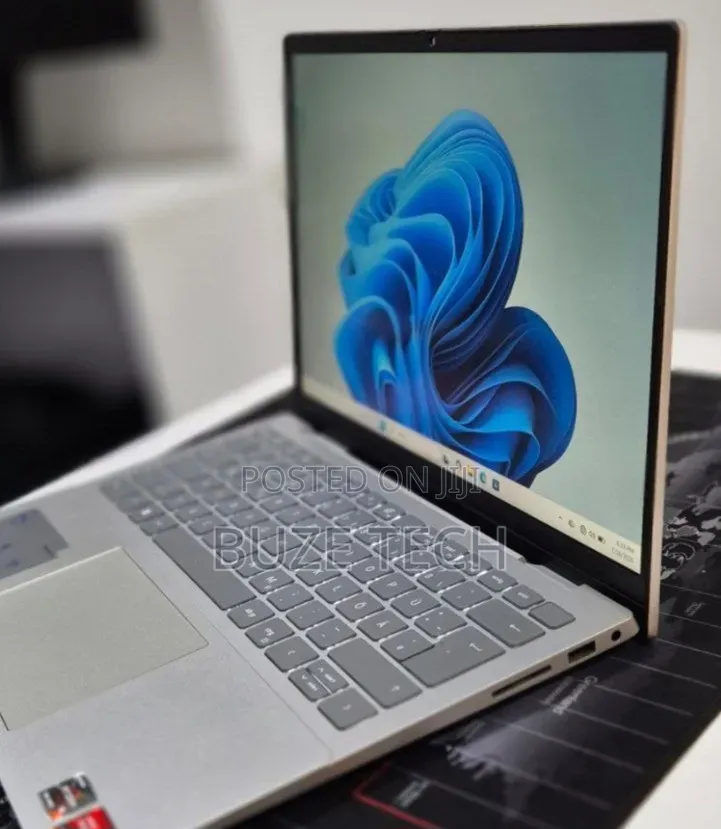 New Laptop Dell Inspiron 14 5435 16GB AMD Ryzen 7 SSD 1T