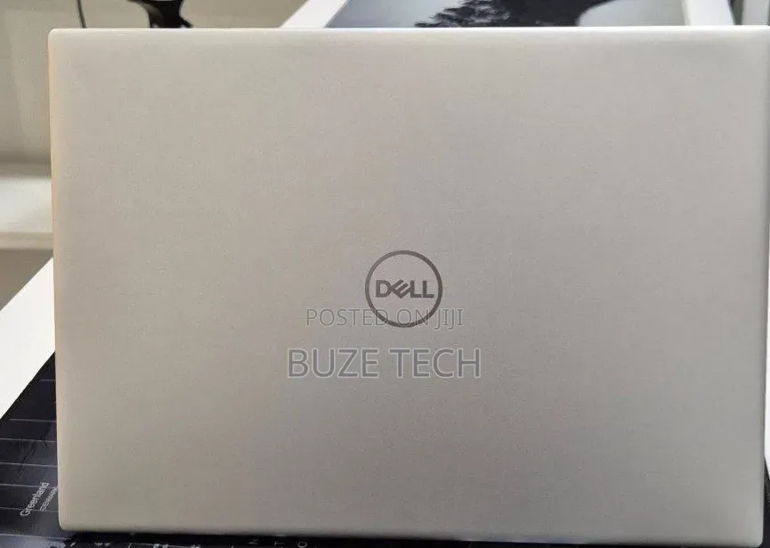 New Laptop Dell Inspiron 14 5435 16GB AMD Ryzen 7 SSD 1T
