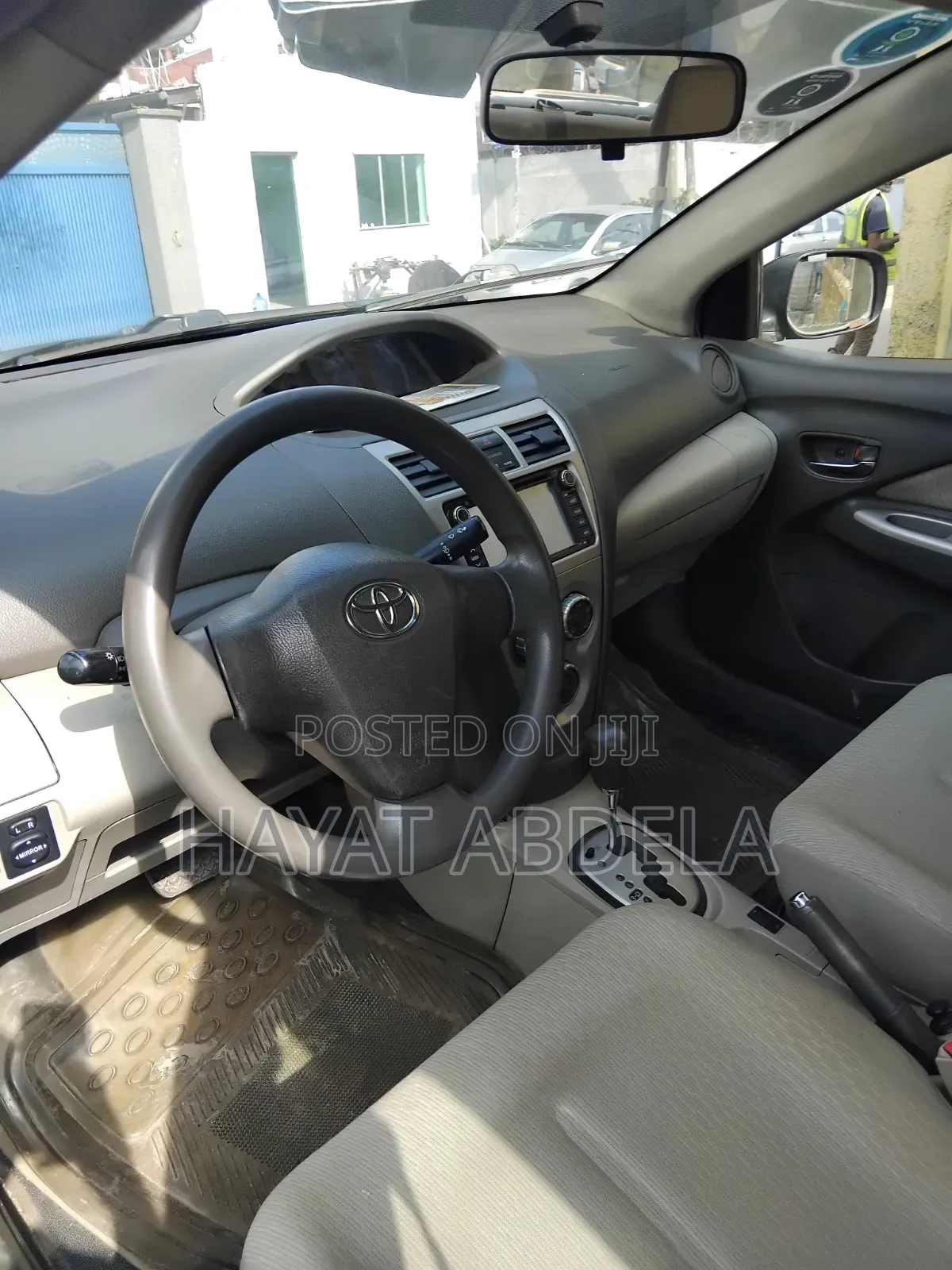 Toyota Yaris 2011 Black
