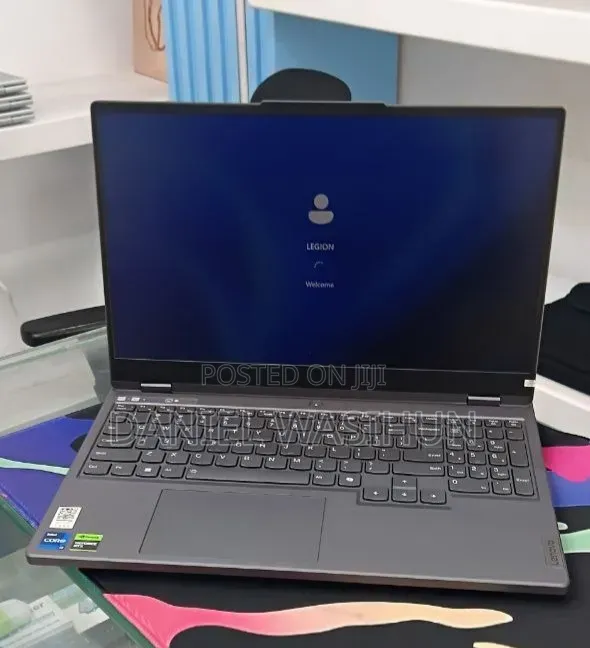 New Laptop Lenovo Legion 5 24GB Intel Core i7 SSD 1T
