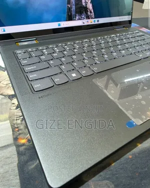 New Laptop Lenovo Yoga 7i 16GB Intel Core Ultra 7 SSD 512GB