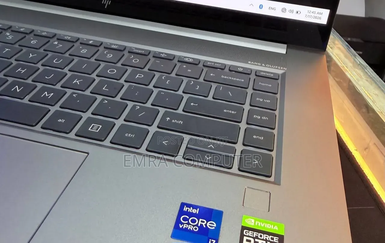 New Laptop HP 32GB Intel Core i7 SSD 1T