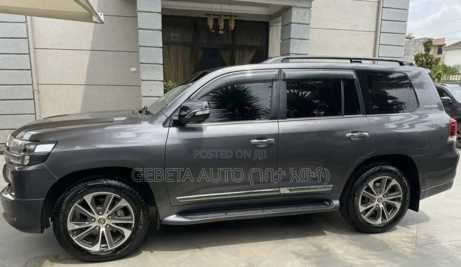 Toyota Land Cruiser 4.5 V8 VXR 2021