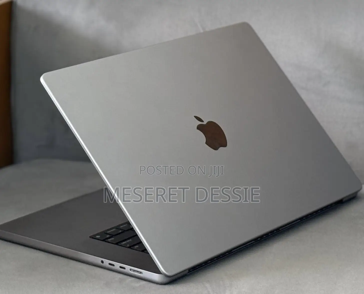 New Laptop Apple MacBook Pro 2021 M1 16GB Apple M1 Pro SSD 512GB