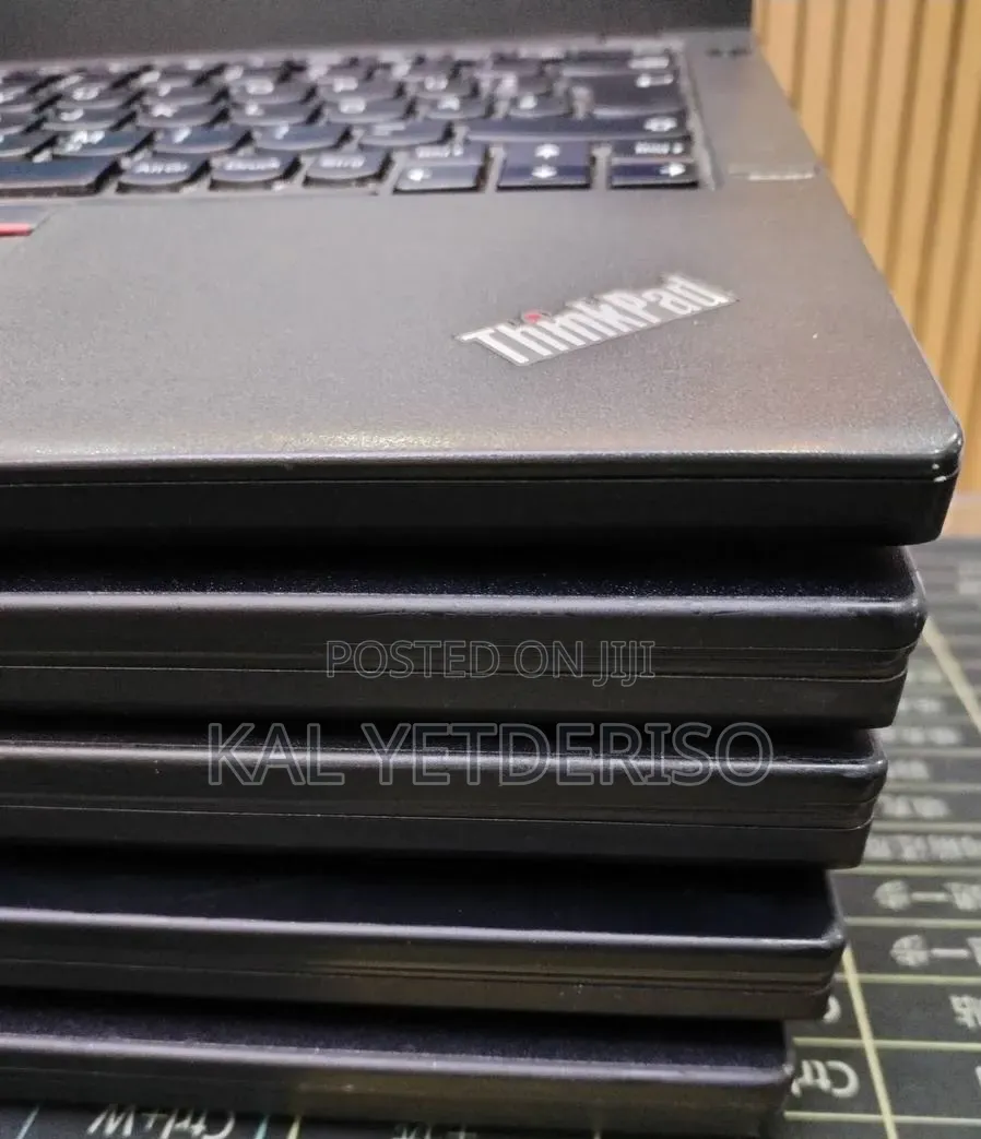 New Laptop Lenovo ThinkPad X260 8GB Intel Core i5 SSD 256GB
