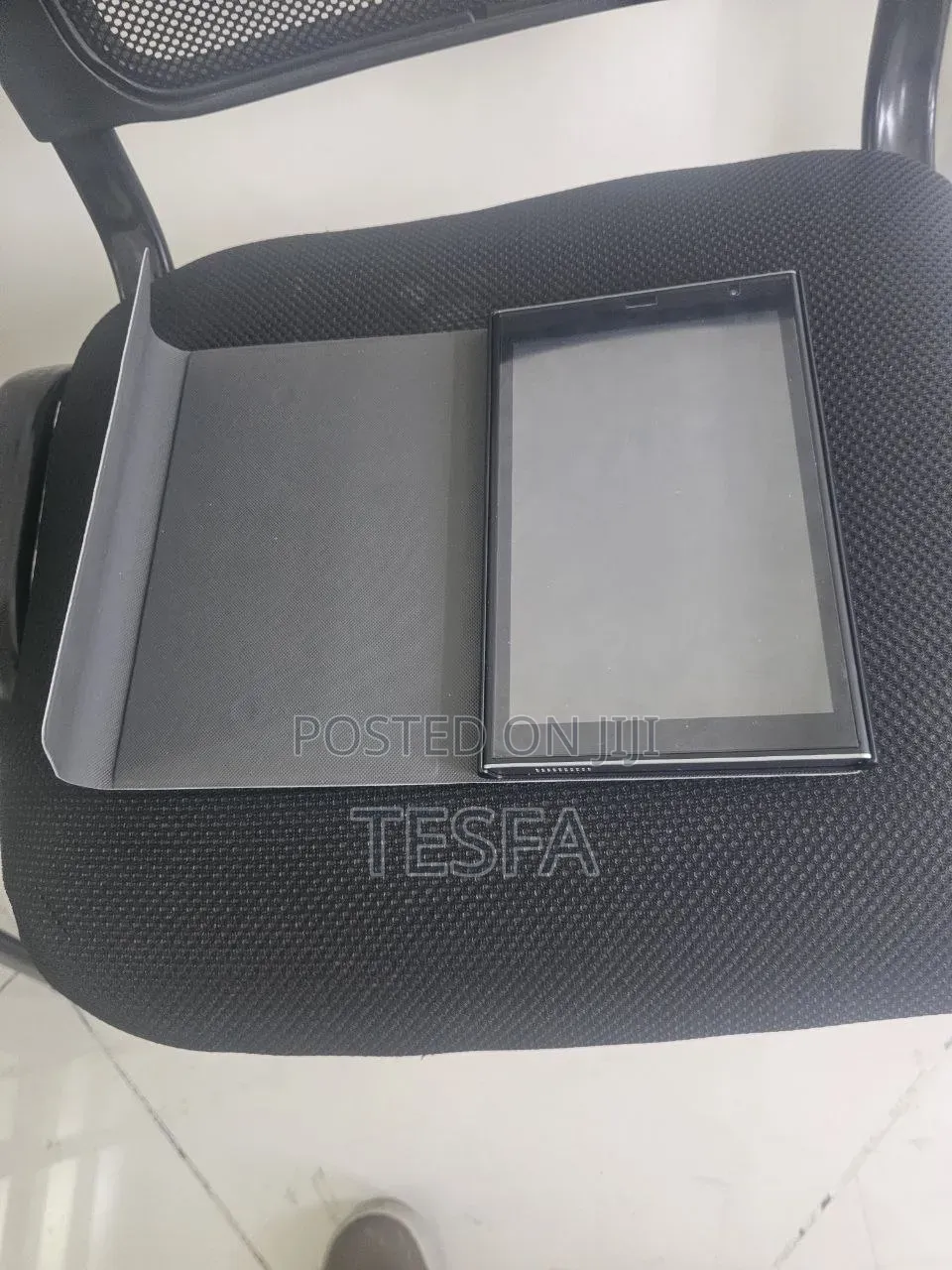 New C idea CM828 512 GB Gray