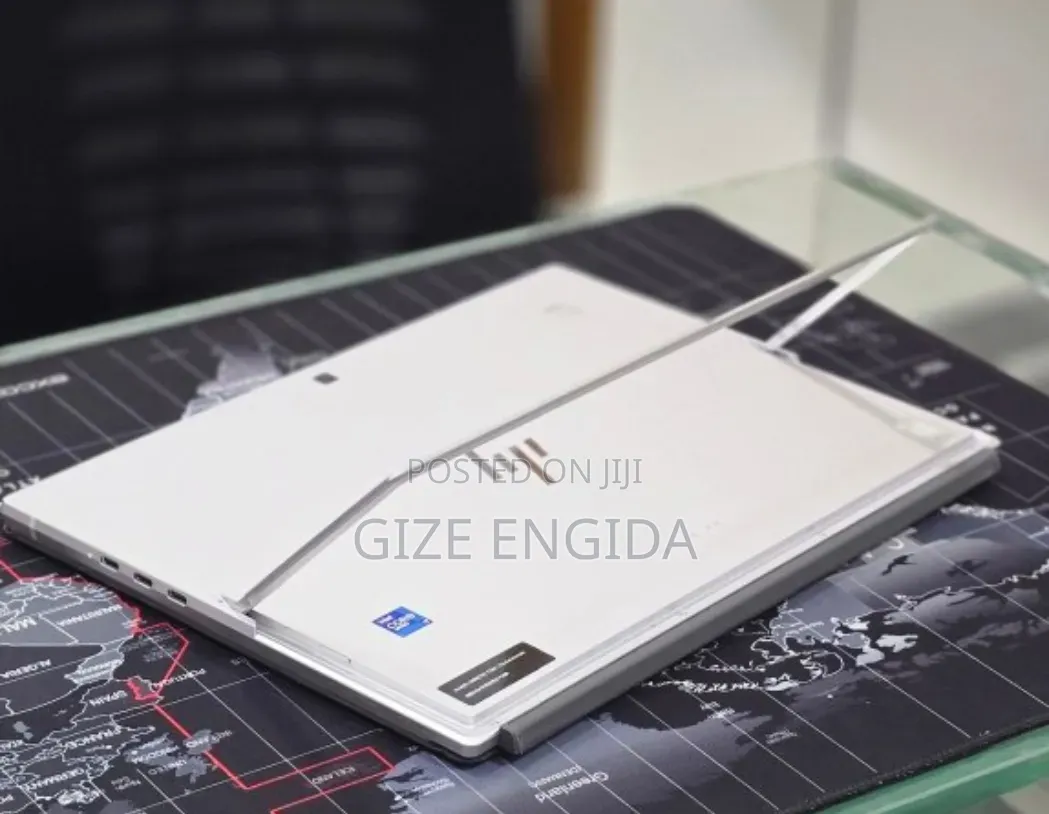 New Laptop HP Elite X2 G8 16GB Intel Core i7 SSD 512GB