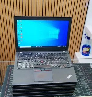 New Laptop Lenovo ThinkPad X260 8GB Intel Core i5 SSD 256GB