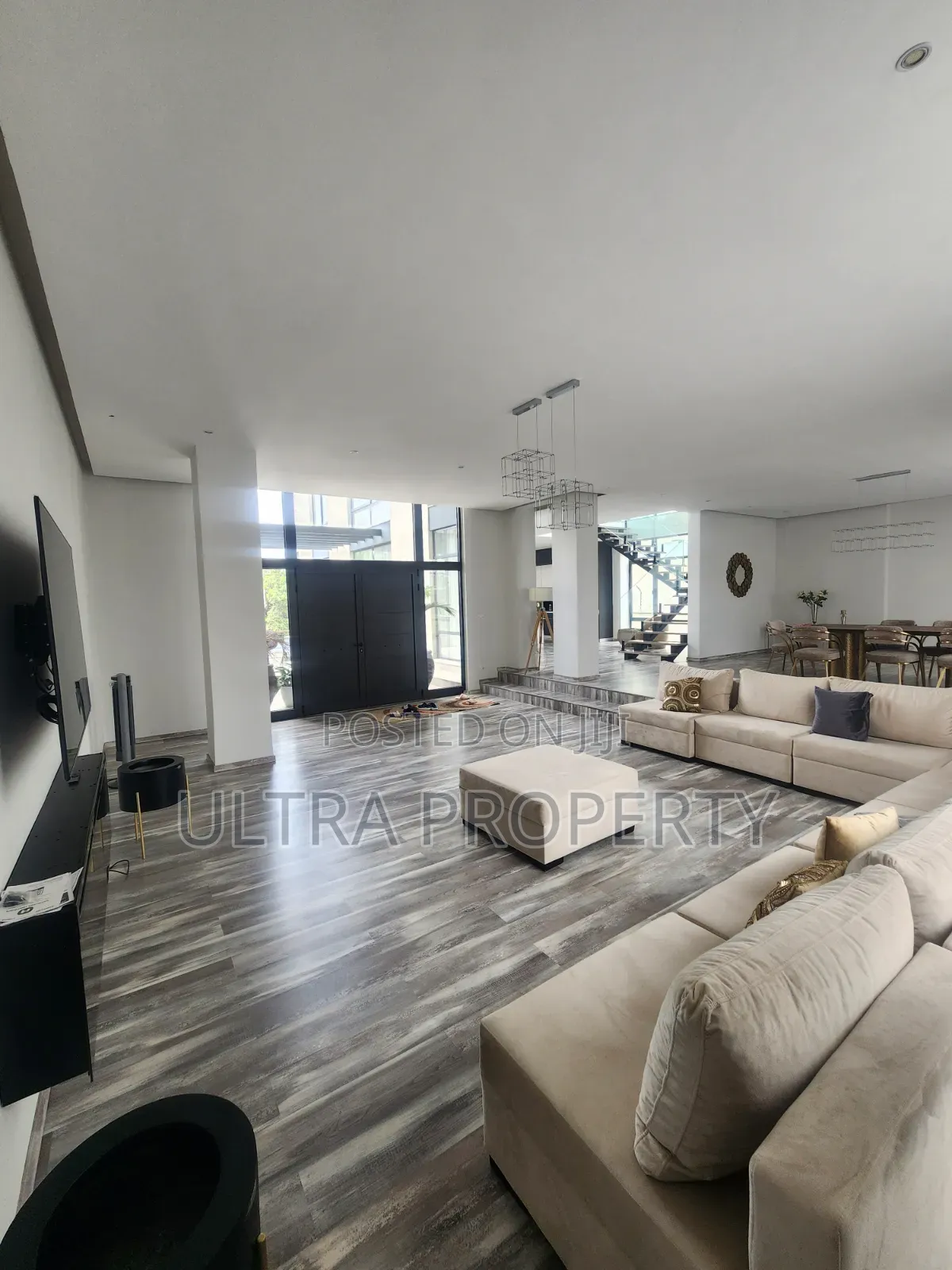 Furnished 5bdrm House in Bole for rent