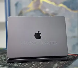 New Laptop Apple MacBook Pro 2021 M1 32GB Apple M1 SSD 512GB