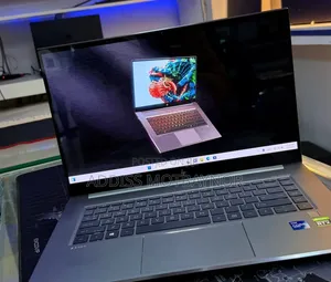 New Laptop HP ZBook Power G7 16GB Intel Core i7 SSD 512GB
