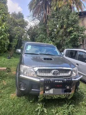 Toyota Hilux 2008 Black