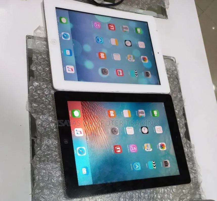 New Apple iPad 2 CDMA 16 GB