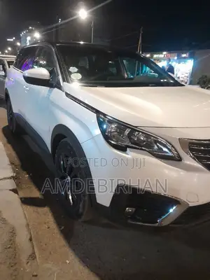 Peugeot 5008 1.2 PureTech 130 2020 Pearl