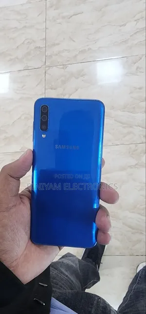 New Samsung Galaxy A50 128 GB Blue