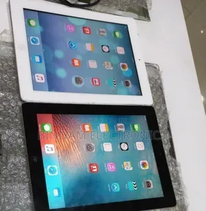 Apple iPad 2 Wi-Fi + 3G 16 GB Silver