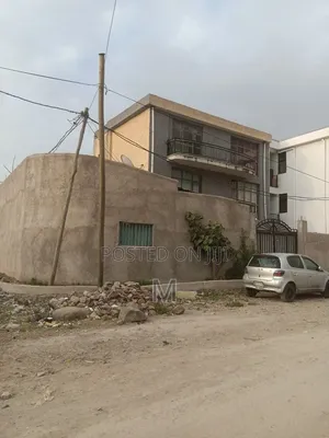 6bdrm Townhouse/Terrace in Bole for sale