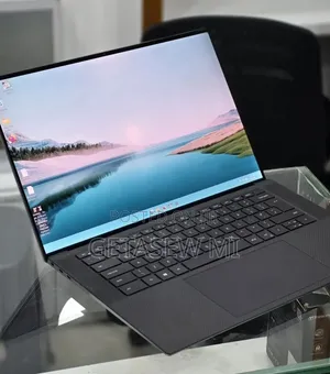 New Laptop Dell XPS 15 16GB Intel Core i7 SSD 512GB