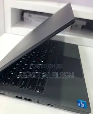 New Laptop Lenovo ThinkPad T14 16GB Intel Core i5 SSD 512GB