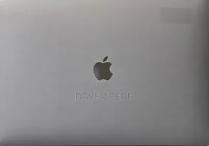 New Laptop Apple MacBook Pro 2017 16GB Intel Core i7 SSD 512GB