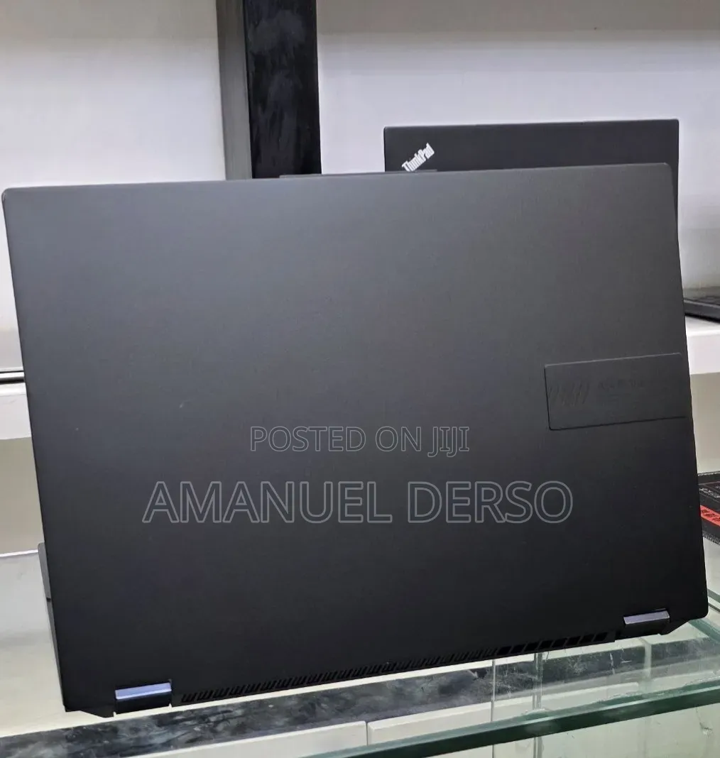 New Laptop Asus Vivobook 16 16GB Intel Core i9 SSD 1T