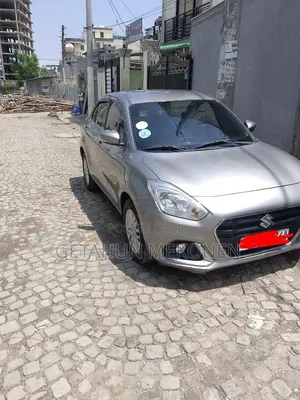 Suzuki Dzire 2023 Silver