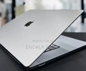 New Laptop Apple MacBook Pro 2021 M1 16GB Apple M1 Pro SSD 512GB