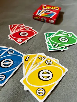 If It Is Office Game Night, You Need UNO!ከቤተሰብ ኡኖ ጨዋታ ይጫወቱ
