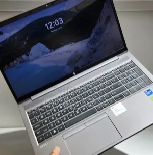 New Laptop HP ZBook 15 16GB Intel Core i7 SSD 512GB