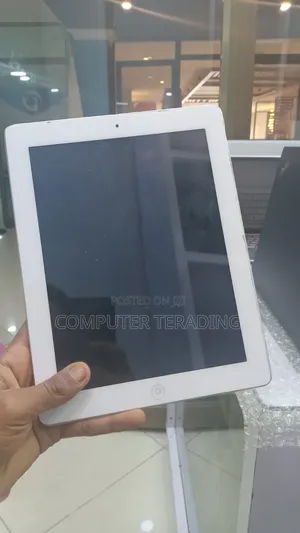 Apple iPad 2 Wi-Fi + 3G 16 GB